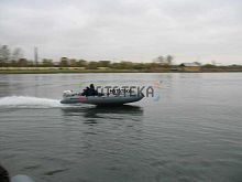 Лодка ПВХ ФЛАГМАН 420 IGLA НДНД серый/белый